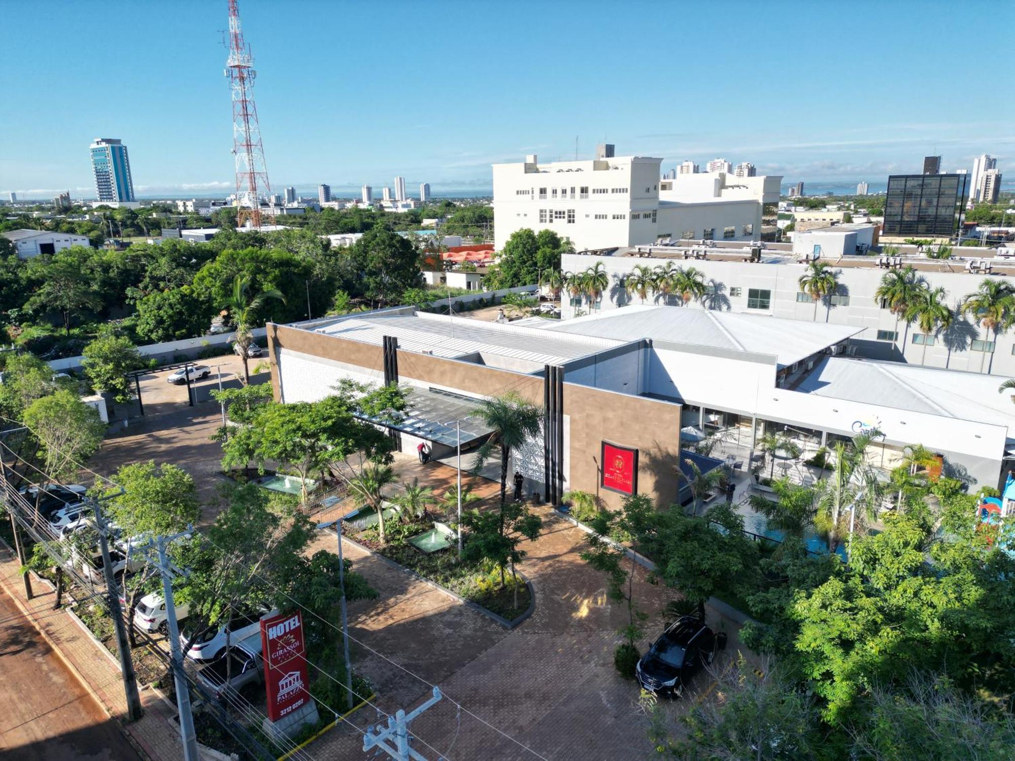Hotel Girassol Plaza Palmas  Exterior photo